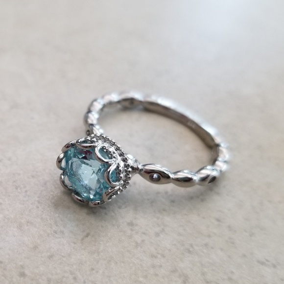 HOST PICK 2X!! 💍 Sterling Acqua Blue Solitaire - Picture 5 of 9